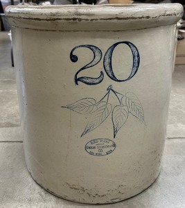 lot 77B image: Red Wing Pottery 20 Gallon Crock