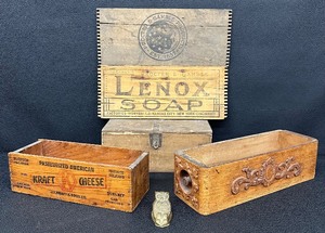 lot 152 image: Fun Assortment of Old Wood Items and Brass Owl Clip