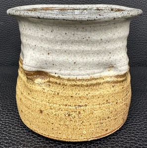 lot 86X image: Artisan Crafted Pottery Vessel