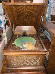 Antique Crank Phonograph