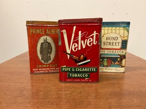 lot 31 image: 3 cigarette tobacco tins