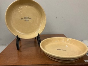lot 68 image: 2 Promotional Pie Baking Dishes