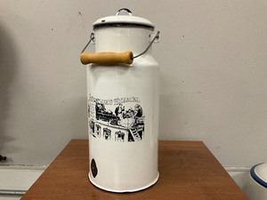 lot 70 image: Enamel Milk Bucket made in England