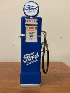 lot 90 image: Ford Benzol Gas Pump Coin Bank