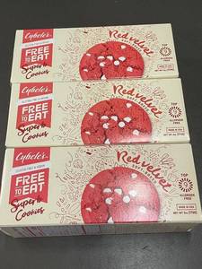 lot 14 image: Set of 3 Cybeles Red Velvet Gluten-Free Vegan Cookies