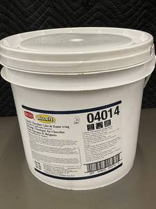 lot 252 image: Richs Allen Classic Chocolate Cake & Donut Icing, 40 LB