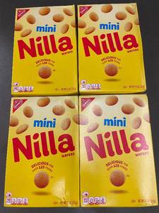 lot 389 image: Lot of 4 Nabisco Mini Nilla Wafers 11 oz Boxes
