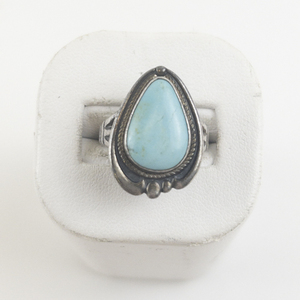 lot 18 image: Bell Trading Post  Turquoise Sterling Silver Ring. Size 7 - 7.25.