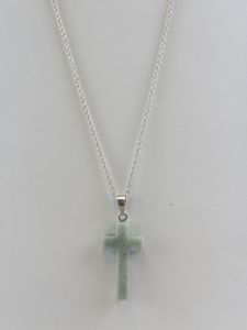 lot 20 image: Adventurine Sterling Silver Cross Necklace.