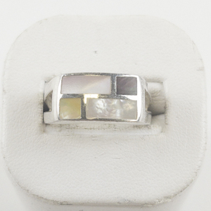 lot 43 image: Abalone & Mother Of Pearl Sterling Silver Ring. Size 8.5 - 8.75.