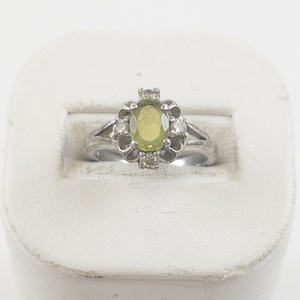 lot 49 image: Peridot & Cz Sterling Silver Ring. Size 5 - 5.25.