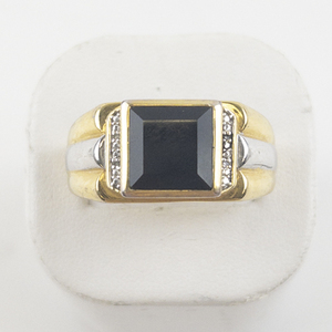lot 58 image: Mens Onyx Two-Tone Base Metal Ring. Size 14.75-15.