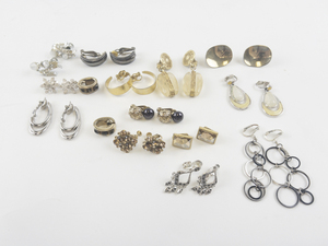 lot 80 image: Group of Fourteen  Vintage Clip-On Earrings . Sarah Coventry, Trifari, Avon & More