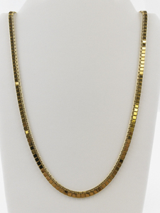 lot 105 image: Monet Vintage Retro Gold Plated chain Necklace.