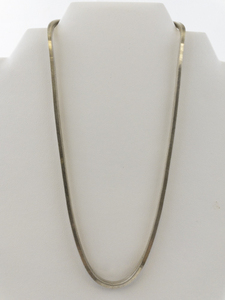 lot 119 image: Box Style Sterling Silver Herringbone Necklace.