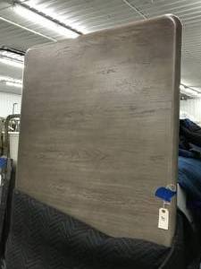 lot 21 image: SOLID WOOD TABLETOP, NEW