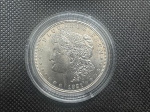 lot 1 image: 1921 Flashy Uncirculated Morgan Dollar, Likely MS