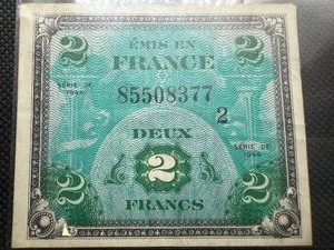 lot 79 image: 1944 Choice AU French 2 Francs Banknote.  (See details below)