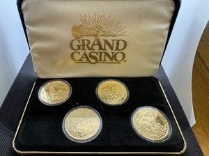 lot 133 image: Grand Casino 1997 and 1998 Wildlife Tokens in Case