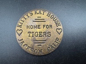 lot 128 image: Kittys Kat House Jackson California Brothel Token