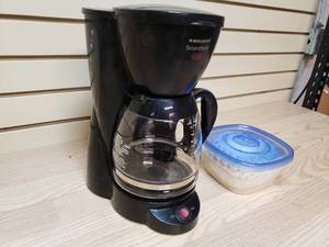 lot 20 image: Black & Decker Smart brew coffee maker
