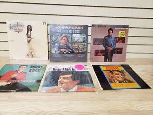 lot 60 image: 6 Vinyl Records