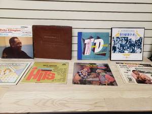 lot 70 image: 8 Vinyl Records 2 Sets of many records