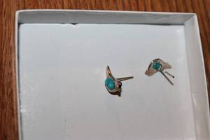 lot 38 image: Sterling Silver Bird Shaped Earrings with Turquoise Inlay