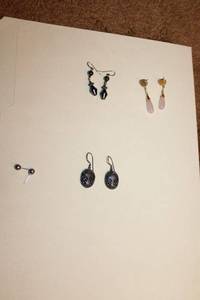 lot 41 image: Set of 4 Pairs of Assorted Earrings in Various Designs