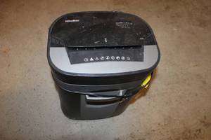 lot 77 image: Used OfficeMax Paper Shredder with Safety Features