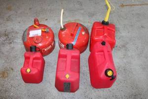 lot 78 image: Assorted Gasoline Fuel Containers - Set of 8