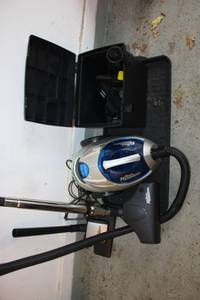 lot 79 image: Shark Roadster Euro-Pro X Vacuum Cleaner with Attachments