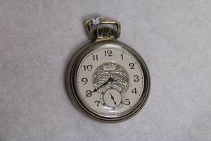 lot A-154 image: 1908 Antique Elgin Pocket Watch with Ornate Detailing