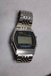 lot 159 image: Retro Casio Digital Watch with Alarm and Chronograph Functions