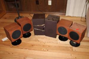 lot 180 image: Collection of Vintage Wooden Speakers with Stands