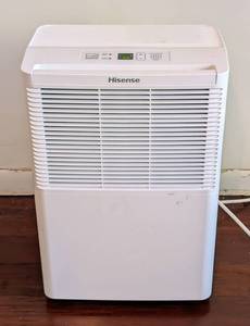 lot 58 image: Hisense 30 Pint Dehumidifier