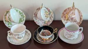lot 62 image: Vintage Painted Porcelain Teacups