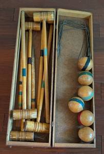 lot 120 image: Vintage Croquet Set
