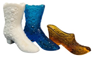 lot 149 image: Vintage Fenton Blue Glass Heeled Boot, Vintage Fenton Amber Glass Shoe & Vintage Fenton Milk Glass Boot