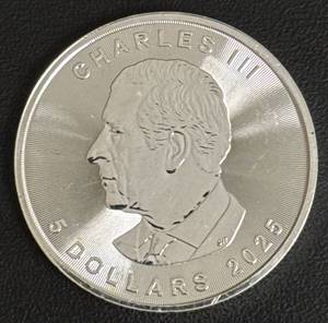 lot 75 image: 2025 Canadian Silver Maple Leaf Coin, 1 oz, King Charles III Design