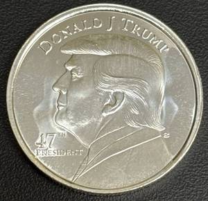 lot 92 image: Donald J. Trump 47th President Silver Round, 1 oz, .999 Fine Silver