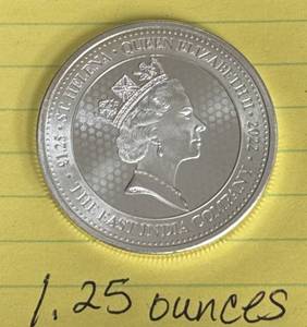 lot 128 image: 2022 St. Helena Queen Elizabeth II 1.25 Ounce Silver Coin