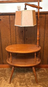 lot 101 image: Vintage Two Tiered Maple Lamp Table