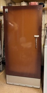 lot 111 image: General Electric Refrigerator Freezer Model FA212YB
