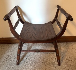 lot 118 image: Vintage Savonarola Chair  Dante Chair