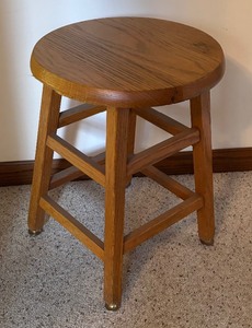 lot 119 image: Petite Wooden Stool
