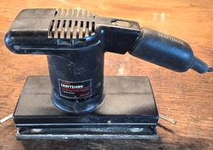 lot 70A image: Craftsman Half-Sheet Pad Sander