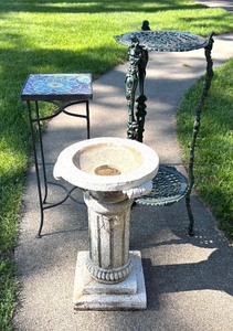 lot 198 image: Three Vintage Planter Stands