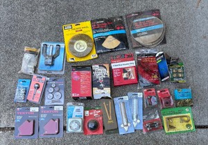 lot 222 image: New andor Slightly Used Chain, Timer, Magnet Welding Holder, Saw Blades and More