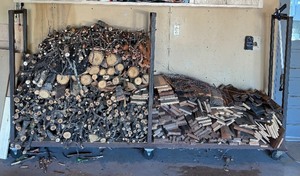 lot 228 image: Extra Large Double Log Holder